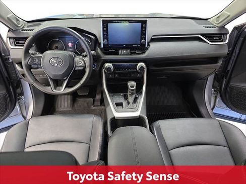 Certified 2022 Toyota RAV4 XLE Premium AWD/4WD image 12