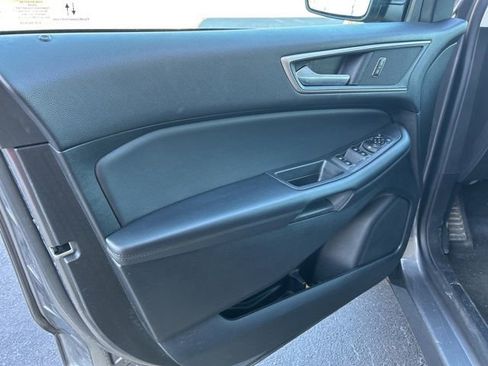 Used 2024 Ford Edge SEL image 13