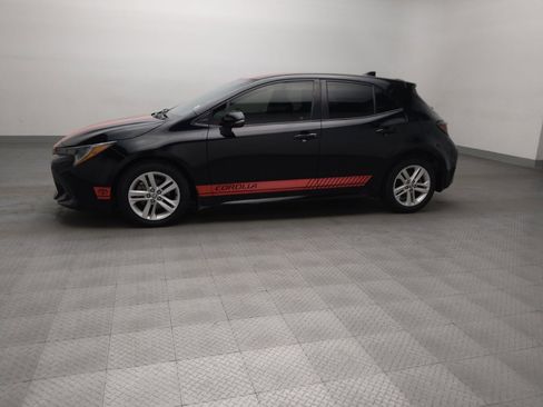 Used 2021 Toyota Corolla SE FWD image 2