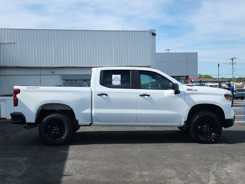 New 2026 Chevrolet Silverado 1500 Custom Trail Boss AWD/4WD image 6