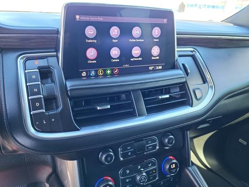 Used 2021 Chevrolet Tahoe Z71 image 19