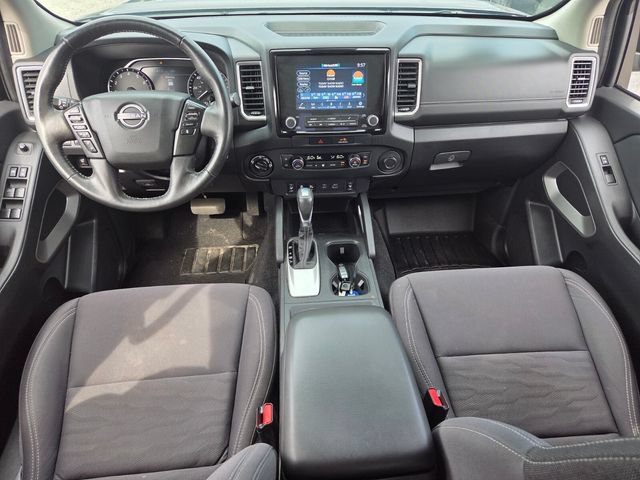 Used 2022 Nissan Frontier SV AWD/4WD image 14
