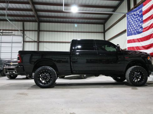 Used 2024 RAM 3500 Laramie w/ Night Edition AWD/4WD image 13