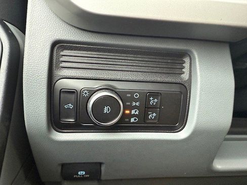 New 2026 Ford F550 4x4 Crew Cab image 15