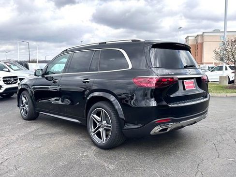 Certified 2026 Mercedes-Benz GLS 450 4MATIC image 9