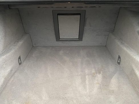 Used 2013 BMW 750Li xDrive image 16