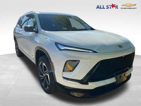 Used 2025 Buick Enclave Sport Touring image 1