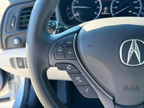 Used 2020 Acura ILX Premium Package image 37