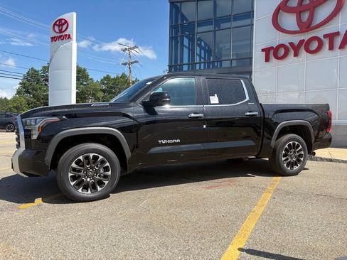 New 2026 Toyota Tundra Limited AWD/4WD image 2