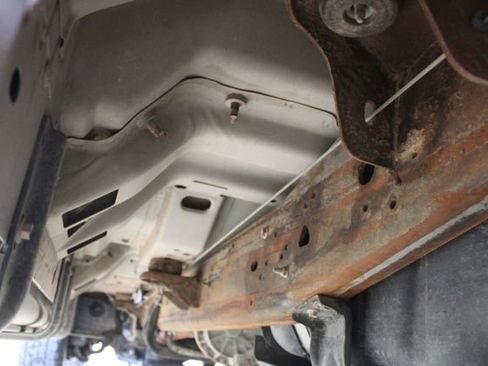 Used 1999 Ford F350 Lariat image 17