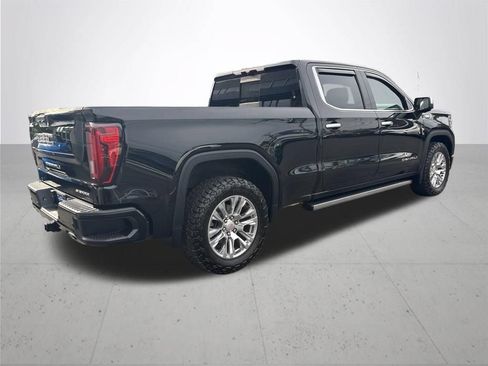 Used 2022 GMC Sierra 1500 Denali AWD/4WD image 5