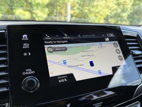 Used 2021 Honda Pilot Touring image 37