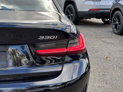 Used 2022 BMW 330i xDrive 330i xDrive (Red Interior) w/ Premium Package 2 image 12