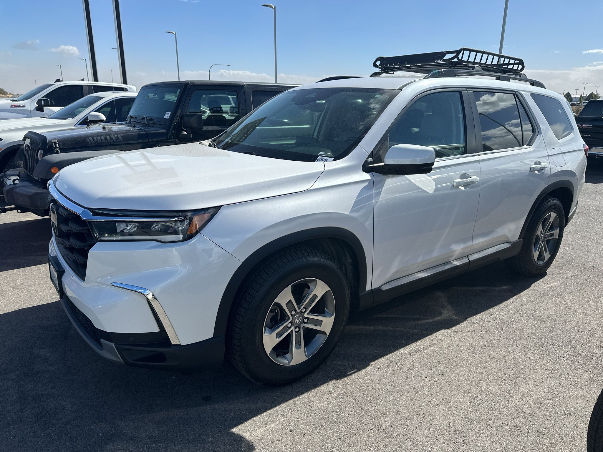 Used 2023 Honda Pilot EX-L image 1