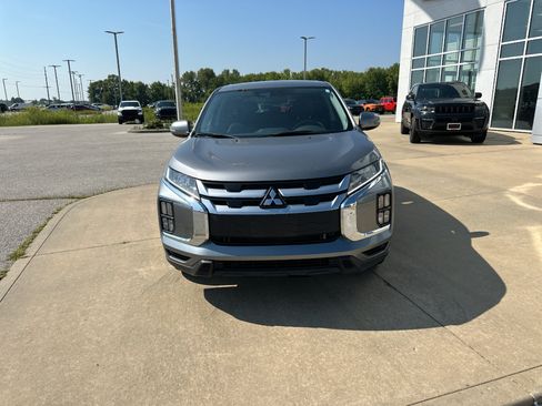 Used 2024 Mitsubishi Outlander Sport AWD image 2