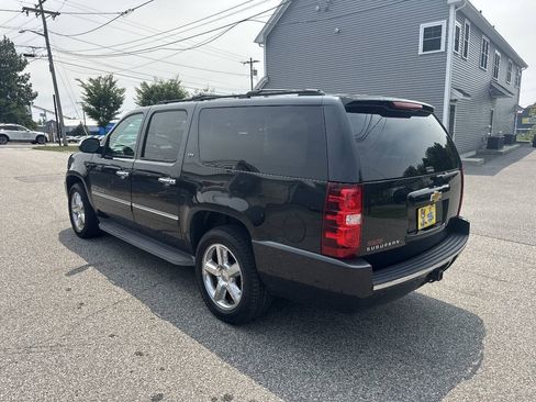 Used 2013 Chevrolet Suburban LTZ AWD/4WD image 6