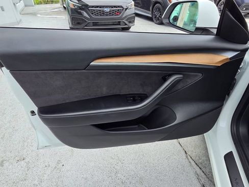 Used 2021 Tesla Model 3 Standard Range Plus RWD image 26