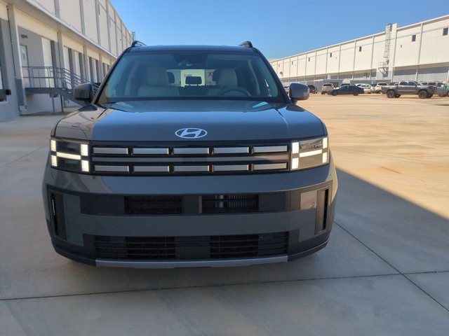 Used 2025 Hyundai Santa Fe SEL FWD image 2