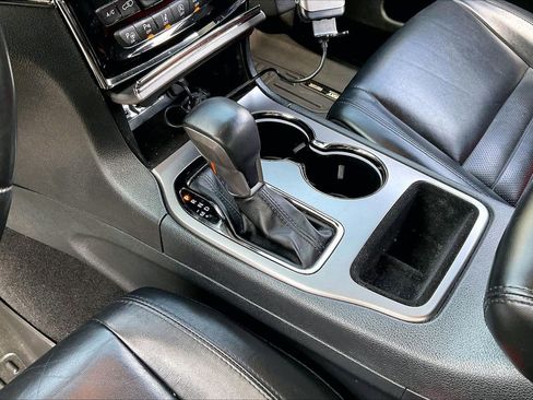 Used 2020 Jeep Grand Cherokee Limited X image 33