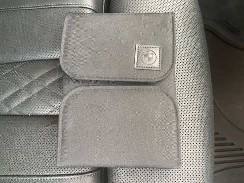 Used 2021 BMW 540i xDrive w/ Premium Package image 28