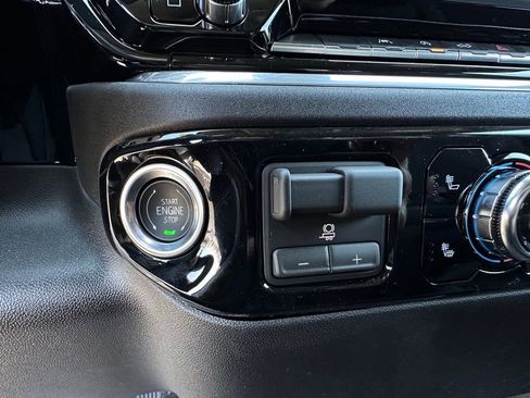 New 2026 GMC Sierra 1500 Elevation AWD/4WD image 28