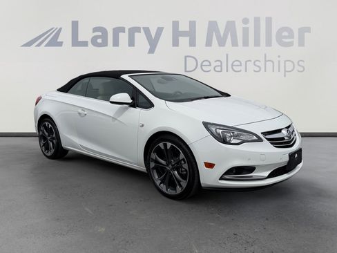 Used 2016 Buick Cascada Premium image 7