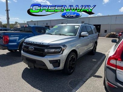 Used 2023 Ford Expedition Limited