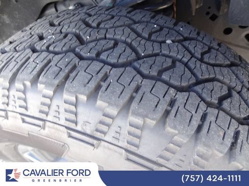 Used 2025 Ford F150 XL w/ Equipment Group 103A High AWD/4WD image 13