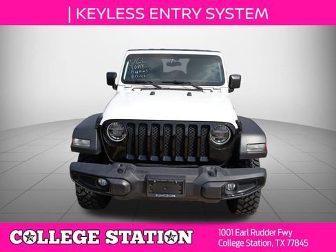 Used 2021 Jeep Wrangler Unlimited Sport AWD/4WD image 5