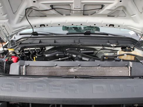 Used 2012 Ford F550 2WD Regular Cab Super Duty w/ PWR Equipment Group image 11