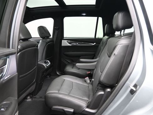 Used 2023 Cadillac XT6 Sport image 31