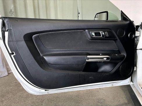 Used 2019 Ford Mustang Coupe w/ Equipment Group 101A image 21