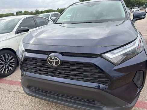 Used 2025 Toyota RAV4 XLE image 2