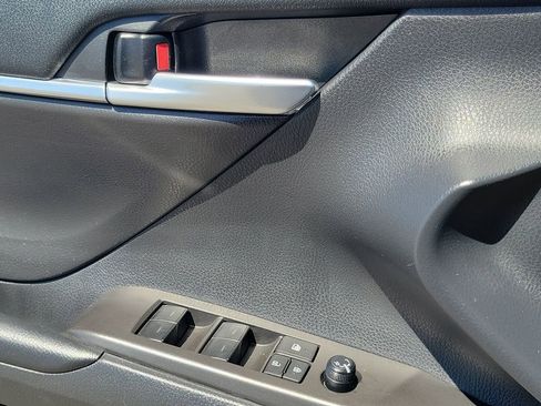 Used 2024 Toyota Camry LE image 18