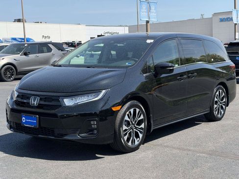 Certified 2026 Honda Odyssey Elite image 4