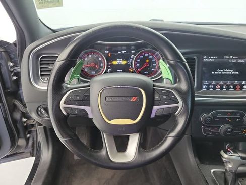 Used 2018 Dodge Charger R/T RWD image 19