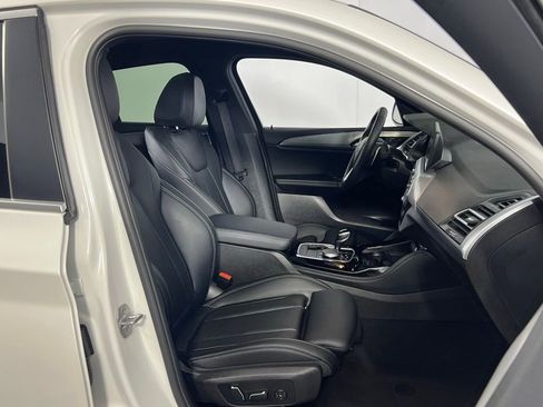 Used 2025 BMW X4 xDrive30i image 31