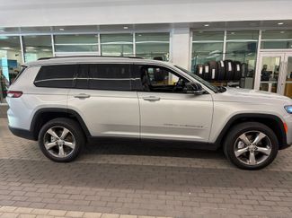 Used 2021 Jeep Grand Cherokee L Limited AWD/4WD video 4