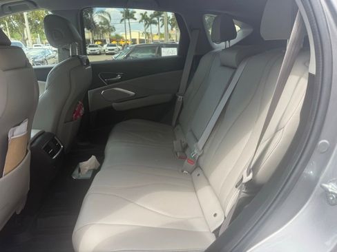 Used 2023 Acura RDX w/ Technology Package image 9