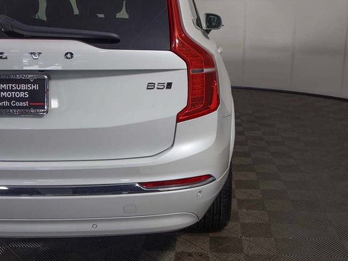 Used 2025 Volvo XC90 B5 Plus AWD/4WD image 20