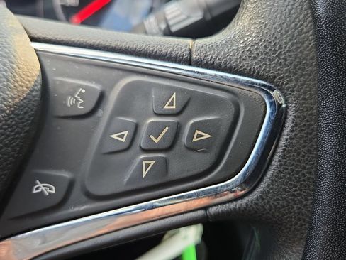 Used 2019 Chevrolet Cruze LT w/ RS Package FWD image 18