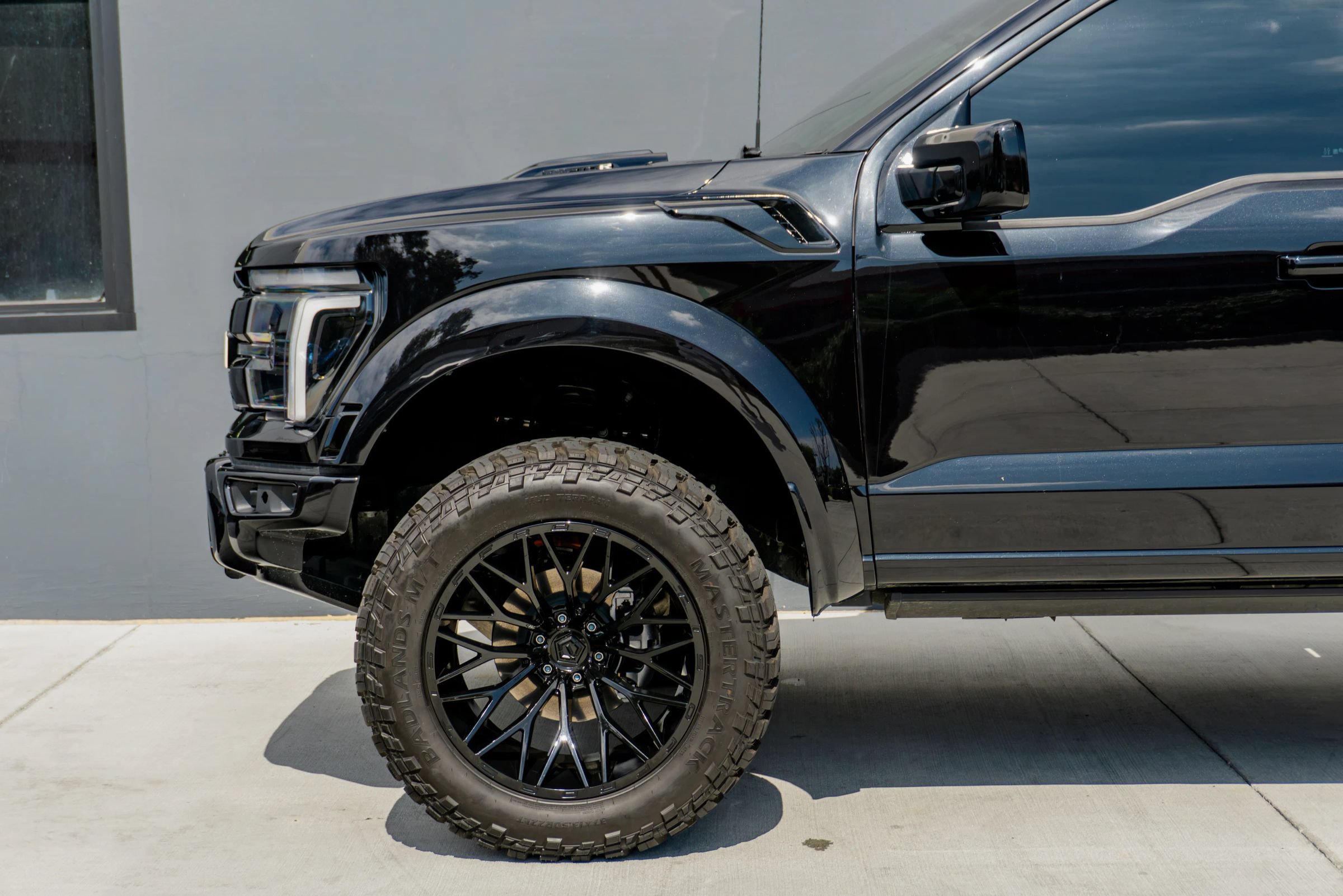 Used 2025 Ford F150 XL w/ Equipment Group 103A High AWD/4WD image 2