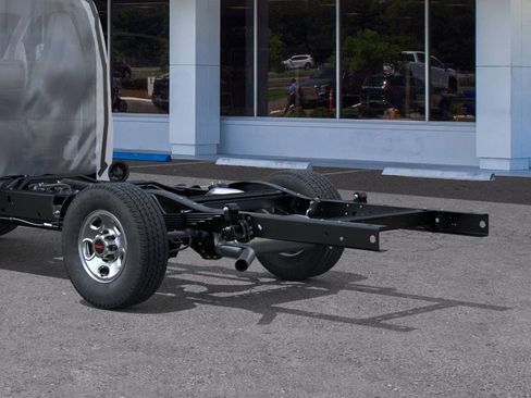 New 2025 GMC Savana 3500 1WT w/ Power Convenience Package image 35