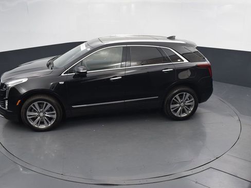 Certified 2024 Cadillac XT5 Premium Luxury w/ LPO, Floor Liner Package image 40