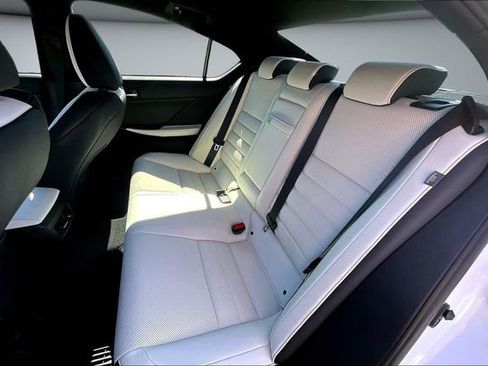 Used 2023 Lexus IS 500 image 21