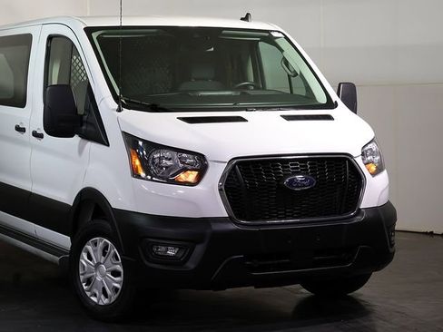 Used 2024 Ford Transit 250 Low Roof w/ Exterior Upgrade Package RWD image 6