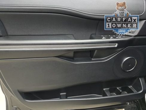 Used 2021 Ford Expedition XLT AWD/4WD image 25