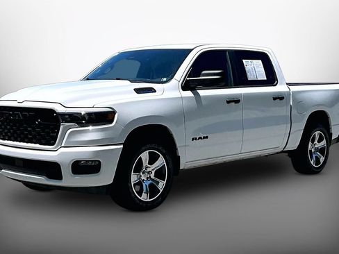 Used 2025 RAM 1500 Tradesman AWD/4WD image 4
