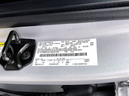 Used 2018 Ford F150 Lariat RWD image 33