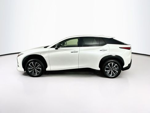 Used 2023 Lexus RZ 450e Premium w/ Technology Package AWD/4WD image 4